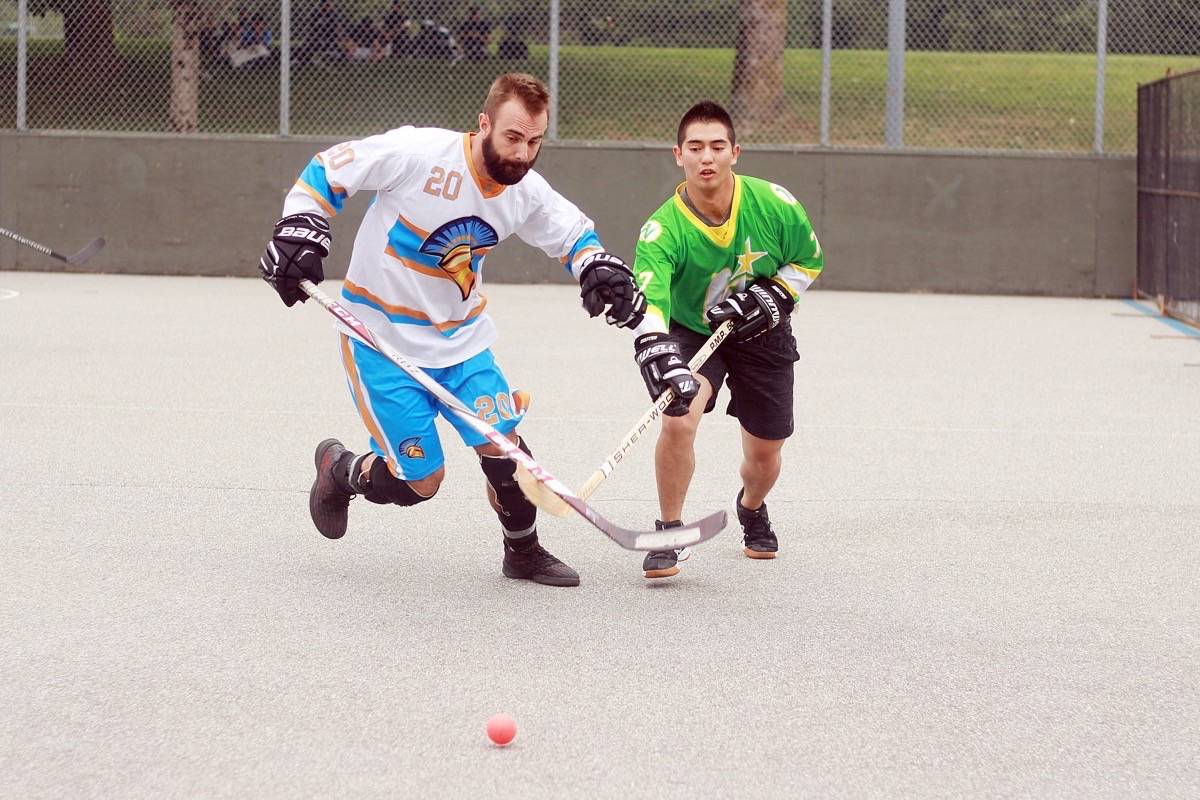 18061799_web1_190810-SNW-M-BallHockeyTourney2-lc-aug10