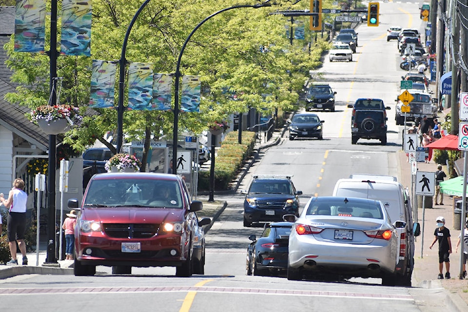 White Rock’s Marine Drive will be turned into a one-way street on June 7. (Aaron Hinks photo)