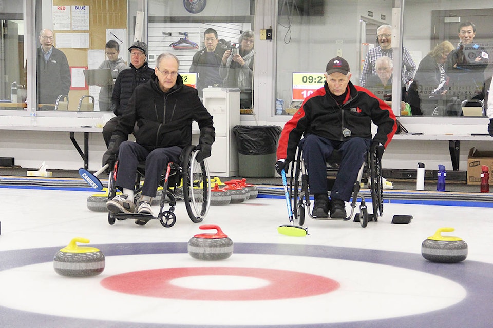 25925861_web1_200205-CLR-WheelchairCurlingProv.Championships-day2_2