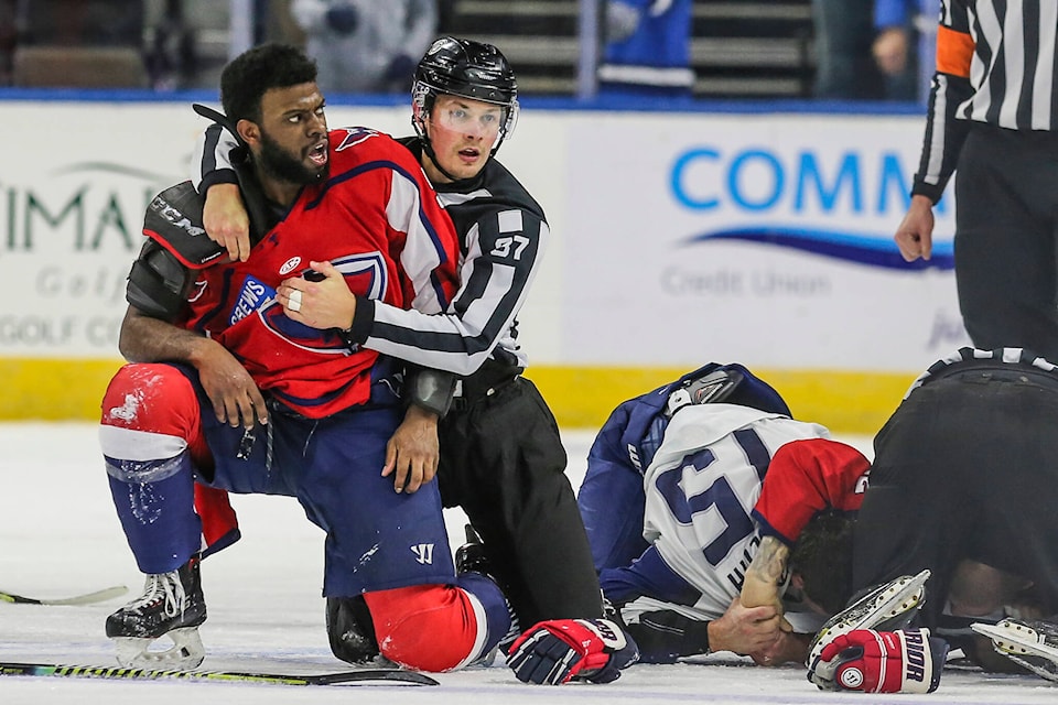 27966309_web1_220127-CPW-ECHL-punishes-Panetta-racial-gesture-Subban_1