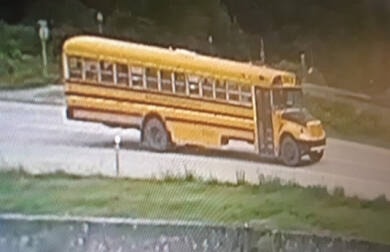 29173197_web1_220520-AHO-fatal-crash-bus_1