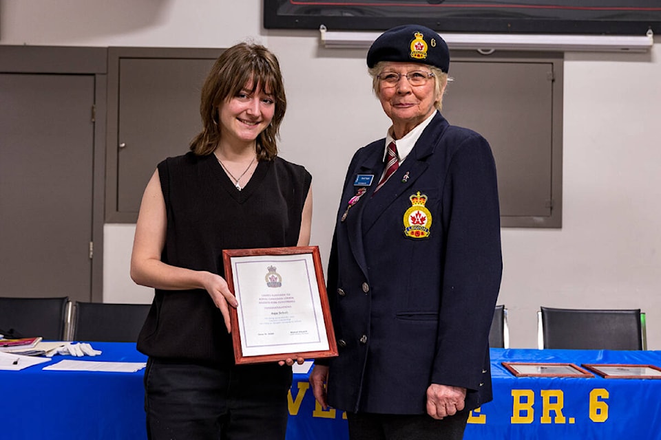 Clayton Heights Secondary student Anja Scholz received a scholarship and a recognition certificate from Sheryl Stuart, past-president of the Cloverdale Legion’s Ladies Auxiliary. (Photo: Jason Sveinson)