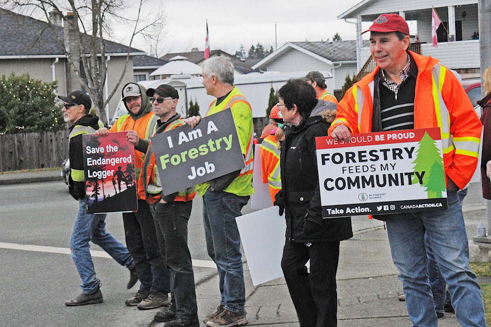 30796579_web1_221026-AVN-Forestry-Council-alberni_1