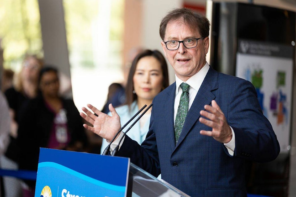 32959296_web1_230608-SUL-healthcare-annoucment-smh-adriandix_10