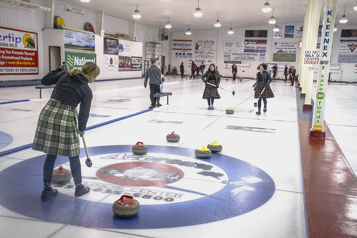 15532752_web1_TST-ValentineBonspiel-NataliaBalcerzak_3