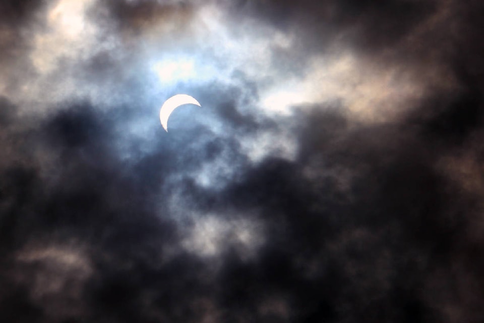 8181921_web1_copy_SolarEclipse.PR.SL