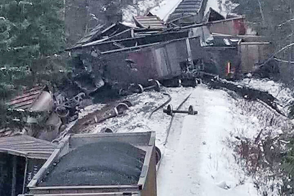 10260931_web1_WEB-PRU-Trainderailment.SkeenaWatershedFBPage