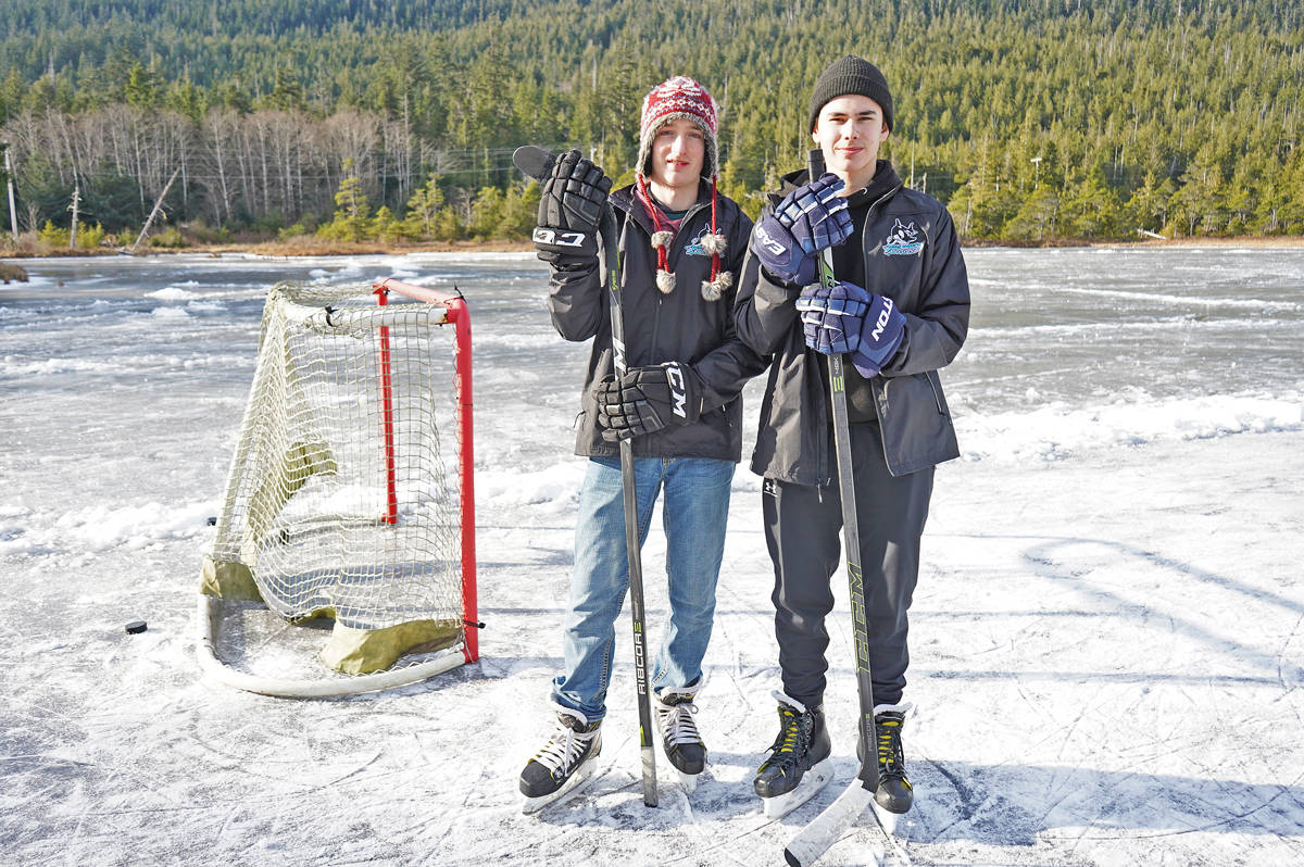 15576841_web1_WEB-PRU-OliverLakeSkating.1.SL