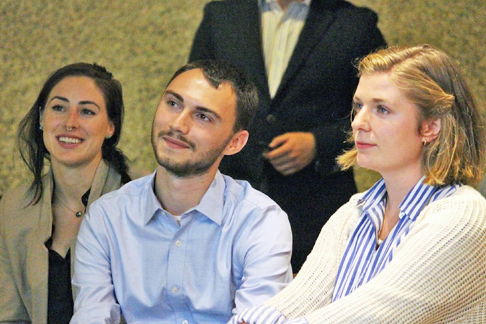 18236206_web1_Group-copy1