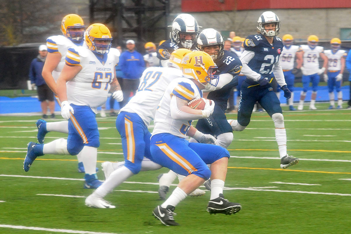 19409819_web1_191116-LAD-Langley-versus-Saskatoon-3