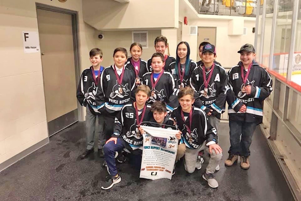 20172723_web1_Peewee-Seawolves-Quesnel-bronze-PRINT