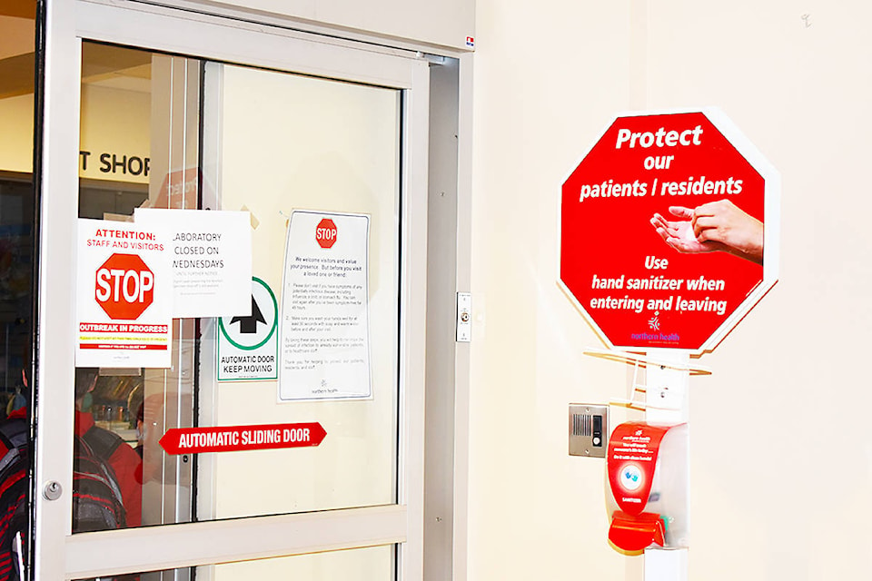 20318801_web1_PRINT---Hospital-entrance-warnings