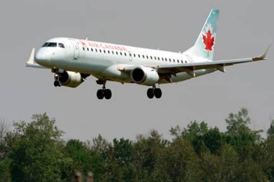 21011108_web1_190730-RDA-Air-Canada-adjusted-earnings-soar-above-estimate-revenue-up-in-each-segment_1