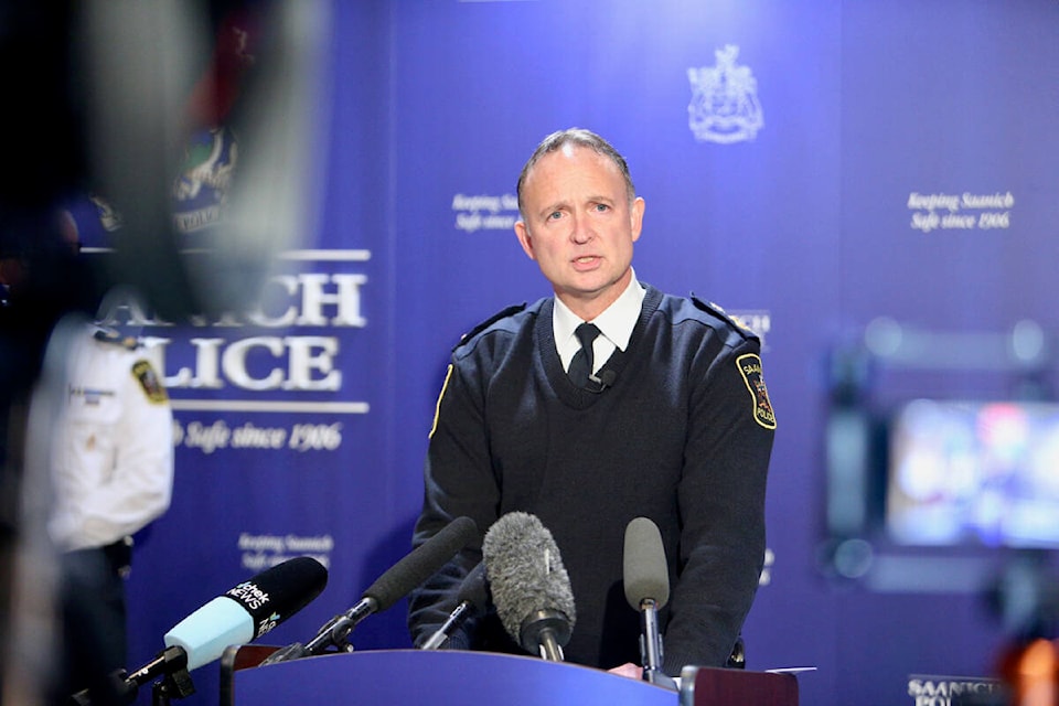 Saanich police Chief Dean Duthie speaks to the media Wednesday (Dec. 21) following the release of the IIO report into the June 28 shooting incident at a bank in Saanich which left six officer injured and two suspects dead. (Justin Samanski-Langille/News Staff)
