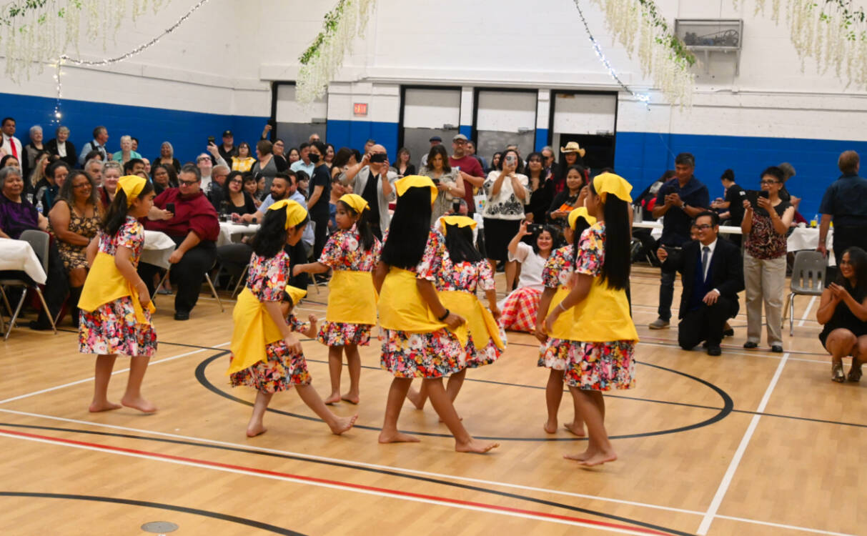33967510_web1_230928-PRU-Filipino-Fest-Filipino_3