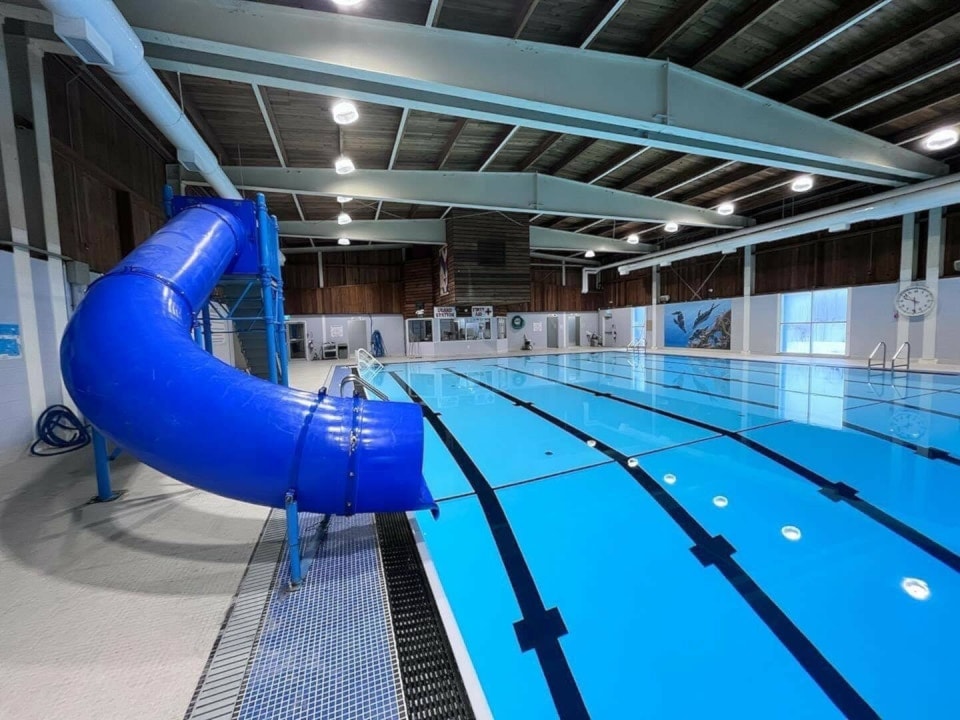 web1_240501-nig-pool-reopening-delayed-again-pool_1