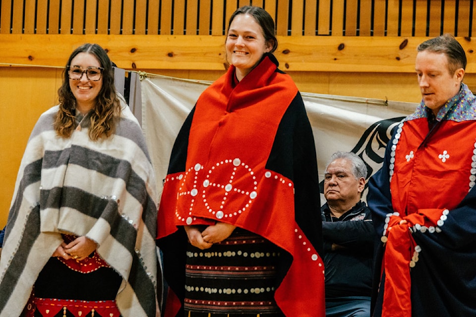 thumbnail_nurses-blanket-ceremony-2-1
