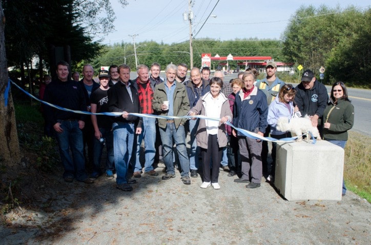 26806porthardyMW-NIG-rotary-ribbon-cut-jr