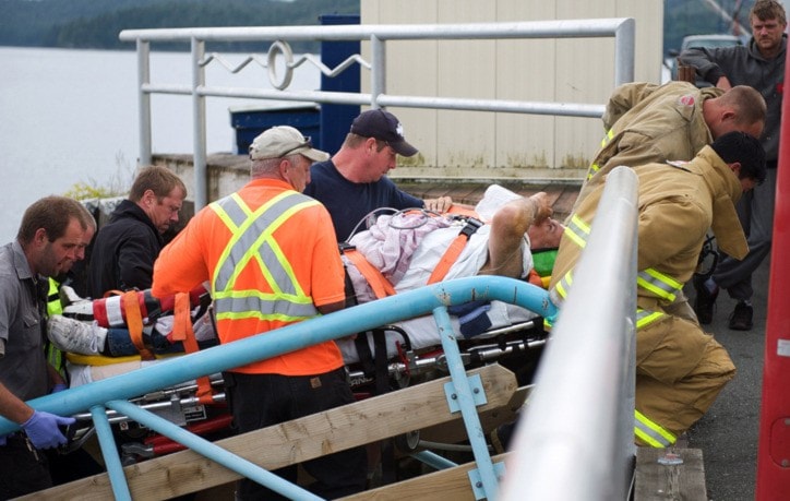 96415porthardyN-boat-victim-rescue-tight-jr-33