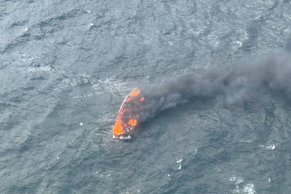 26654377_web1_211006-NIG-Boat-catches-fire-sinks-off-north-island-Boatonfire_2