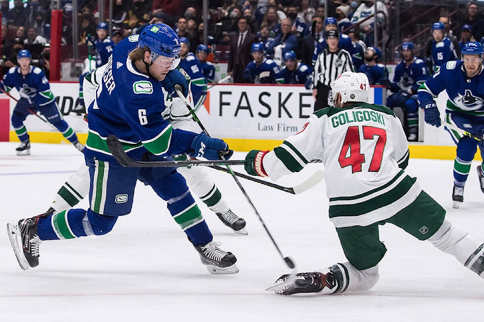 26968281_web1_211026-CPW-Canucks-Wild-canucks_1