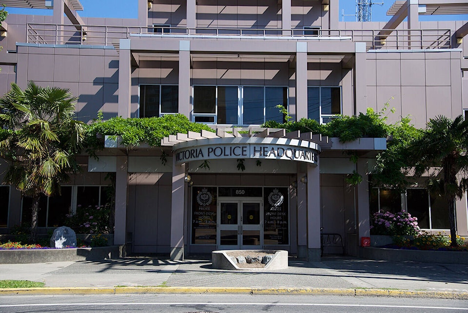 30835644_web1_VicPD-Headquarters