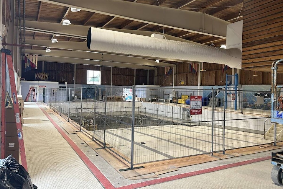 33407468_web1_230727-NIG-Port-Hardy-Pool-Reopen-progress_1