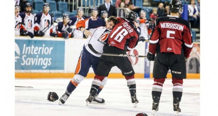 26590barriere51-secs-in-Brady-Gaudet-Foster-fight-and-are-tossed-from-game_FEAT-620x330