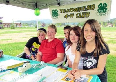 32580barriereYellowhead4hatCominBloomBBQ