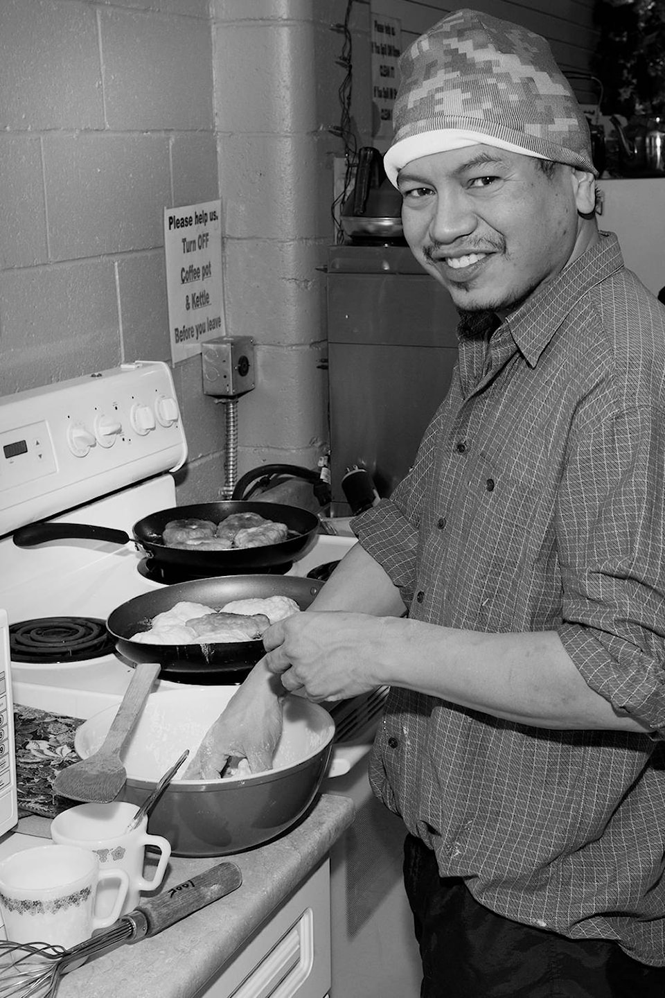 10017147_web1_Enman-Cooking-Banak