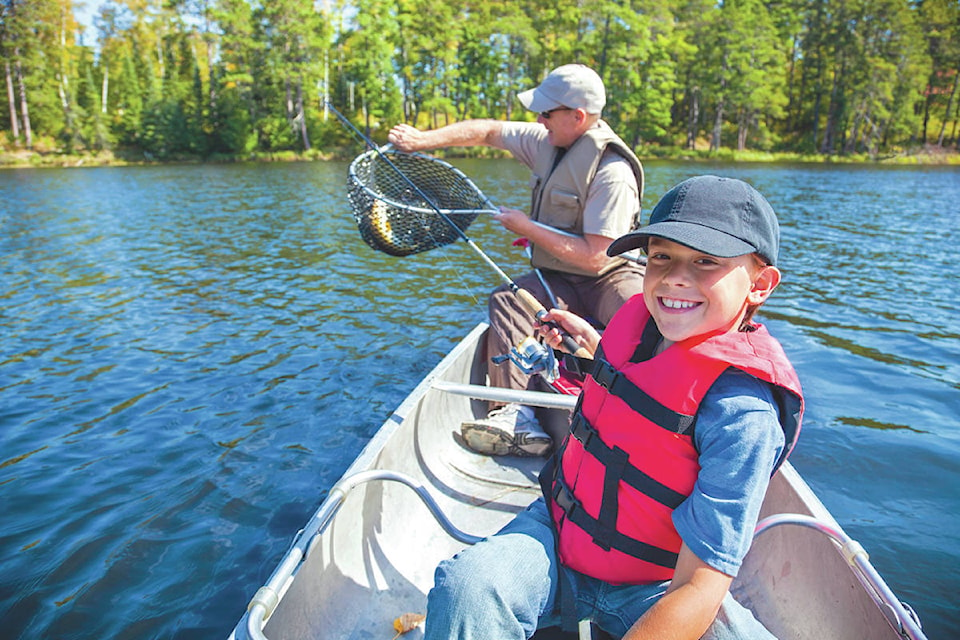 12566490_web1_Fishing-with-lifejackets-on-RBGMetro