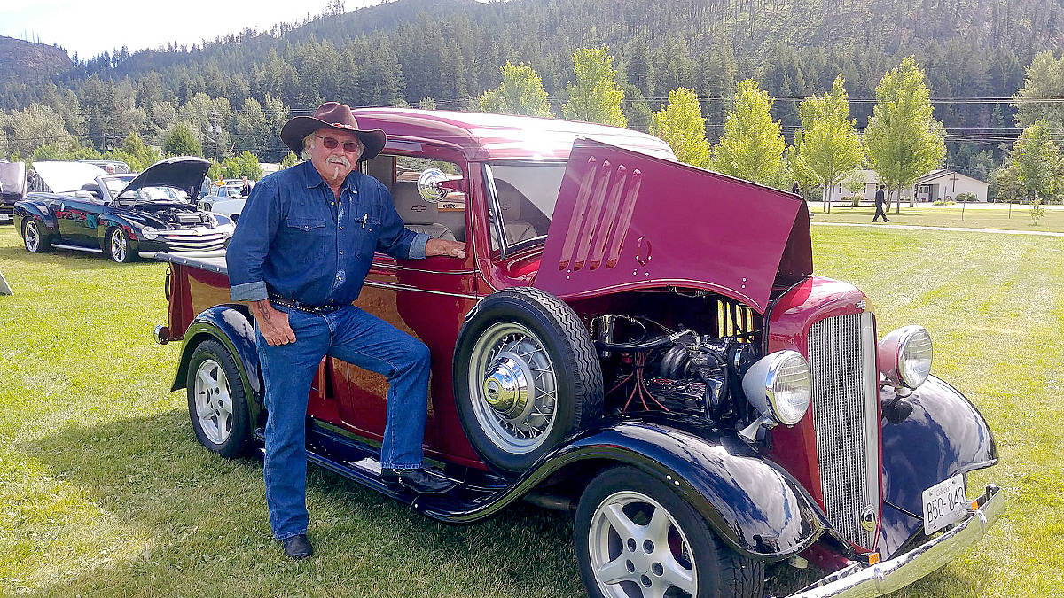 12698959_web1_Jim-Secord-half-ton-chevy-pickup-built-in-high-school-over-50-years-ago