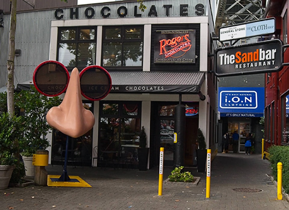 13958209_web1_Enman-Chocolate-Nose