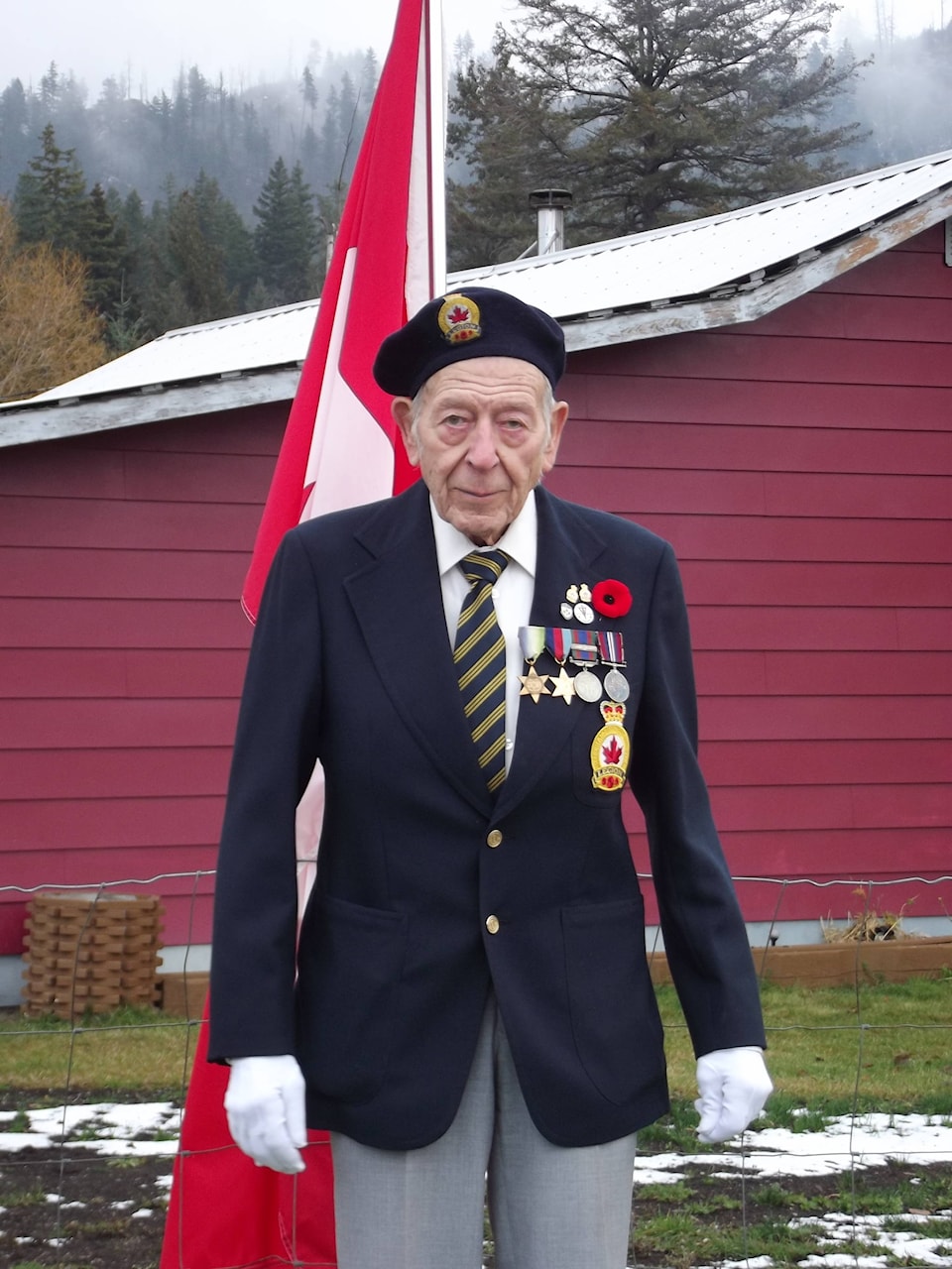 14389946_web1_Remembrance-at-Legion-2018-mug-vern-wilson