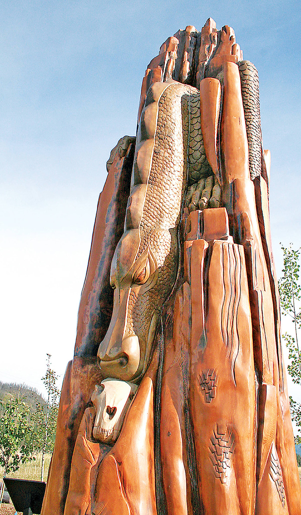 18842441_web1_Wildfire-Dragon-Monument-Carving