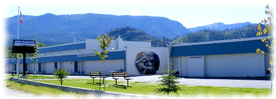 20687400_web1_Barriere-Secondary-School-photo