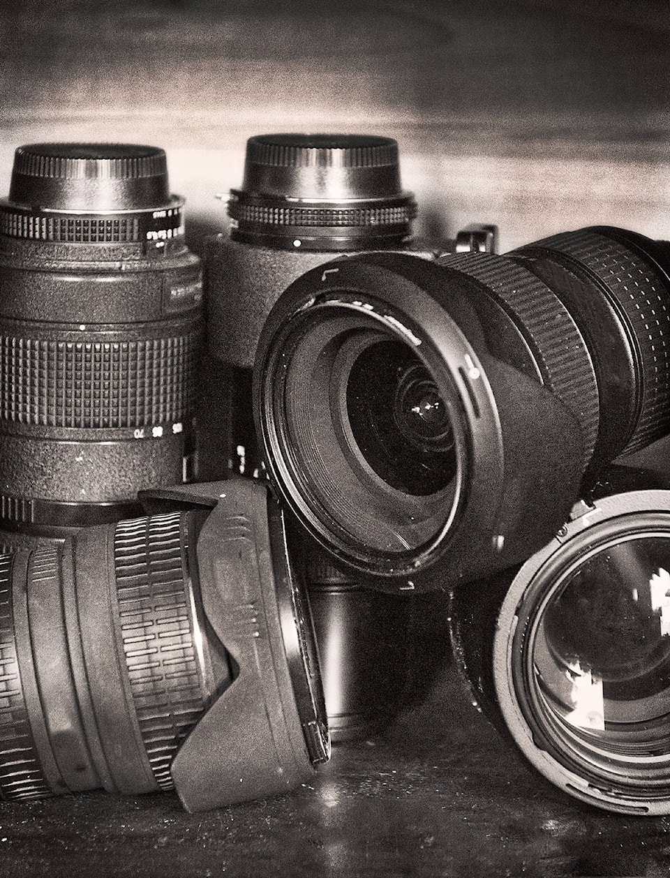 24297118_web1_210225-NTS-Enman-Lenses_2
