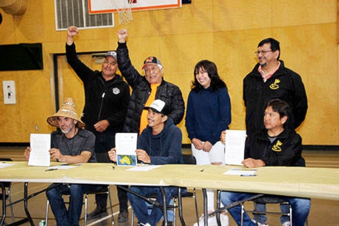 25414524_web1_210610-CCI-huuayaht-declaration-hisuk-ma-cawak_1