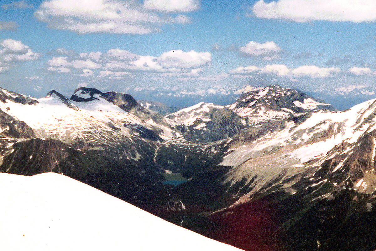 28294822_web1_220303-NTS-VV-GoldPeakClimb-McNeill-GoldPeak_3
