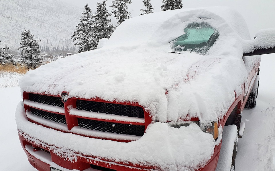 30947680_web1_221110-NTS-ACC-Winter-Driving-SnowyWindshield_1