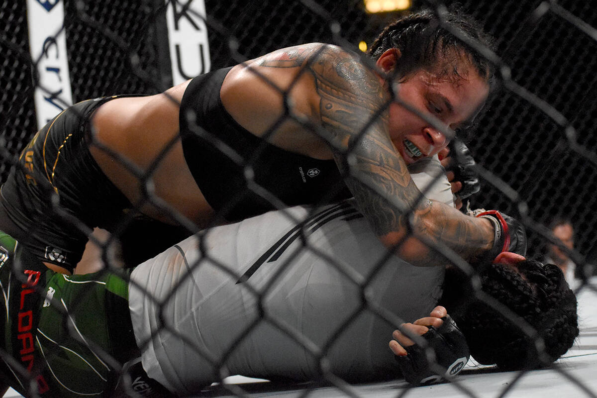 32985624_web1_230615-ABB-ufc289-2_2