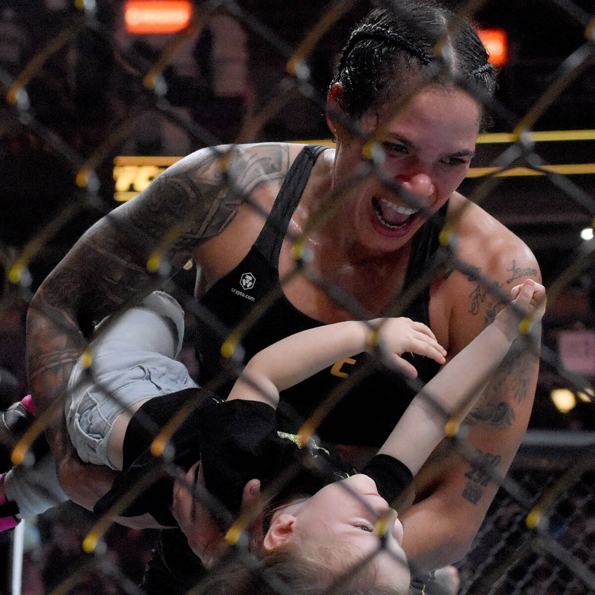 32985624_web1_230615-ABB-ufc289-5_1