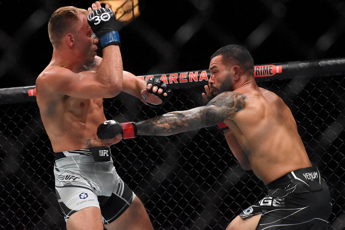 32985624_web1_230615-ABB-ufc289-88_1