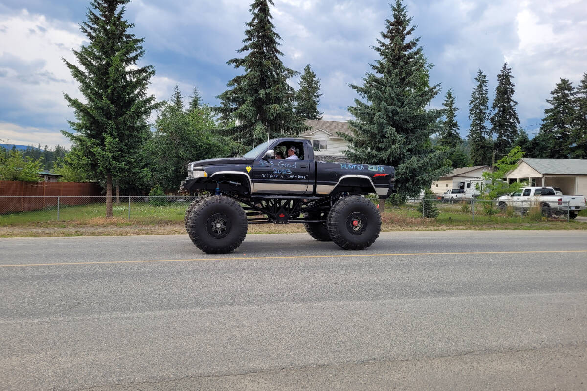 33133947_web1_Front-resized-Monster-truck-grad-parade-20230624_173751