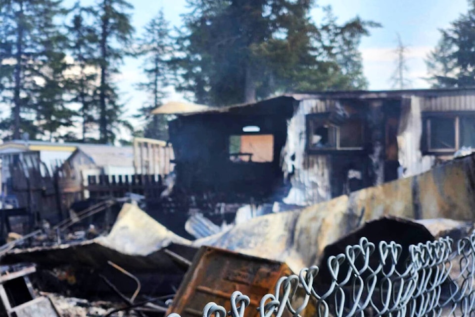 33204463_web1_230706-WLT-fire-wildwood-trailer-park-fire_1