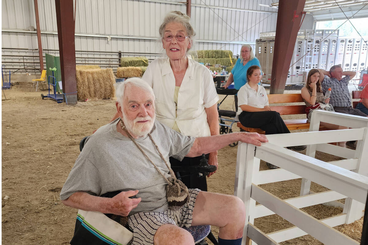 33249999_web1_Rsz-Don-and-Deb-W-2-HB-20230707_133432