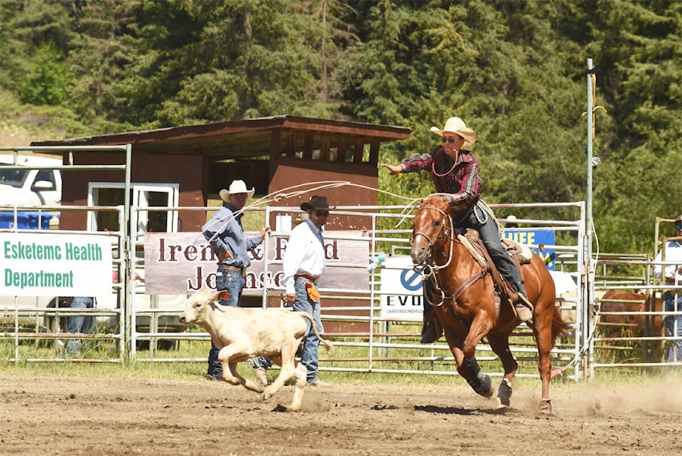 33375246_web1_220728-WLT-Esket-Rodeo-_23