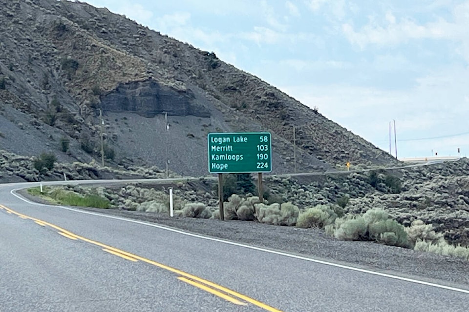 33599584_web1_230727-ACC-Editors-desk-HighwaySign_1
