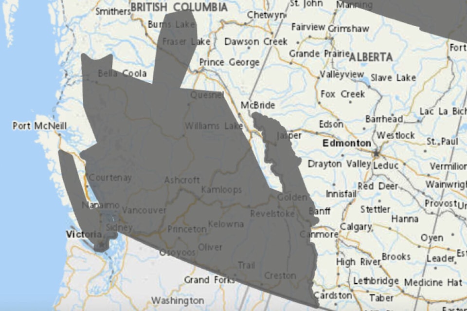33665242_web1_230824-WLT-smoky-skies-airquality_1