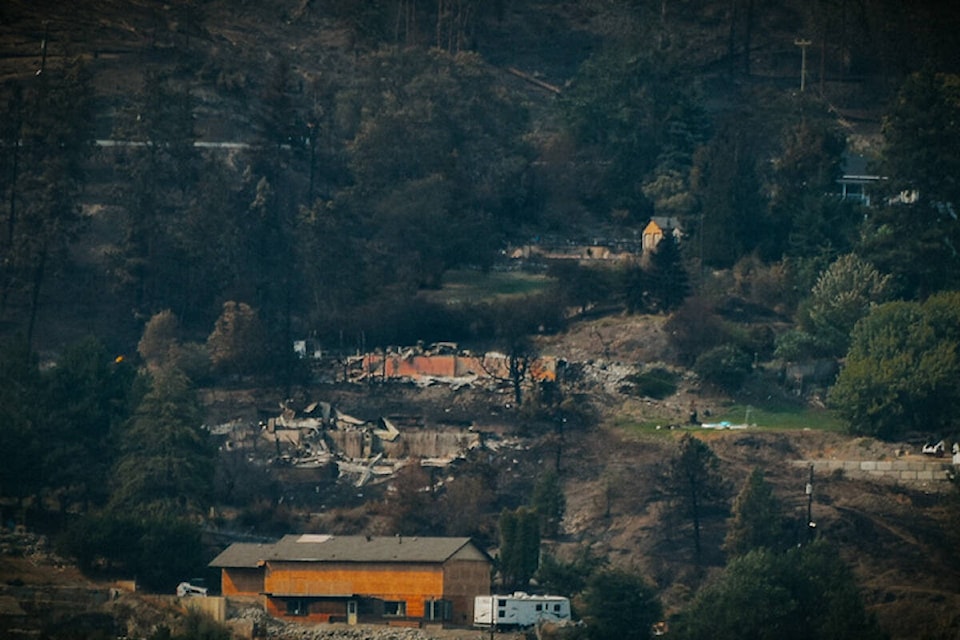 33700120_web1_230824-KCN-Photosburnedhomes-oi_3